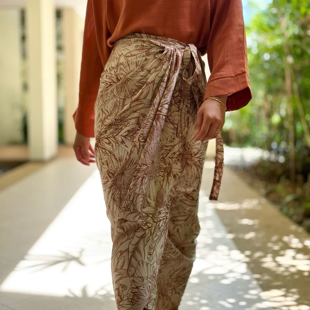Floral Print Pareo